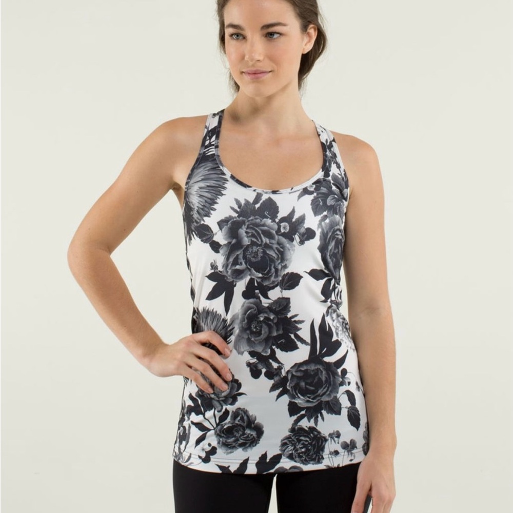 Lululemon Cool Racerback - Size 4 Brisk Bloom Black and White
